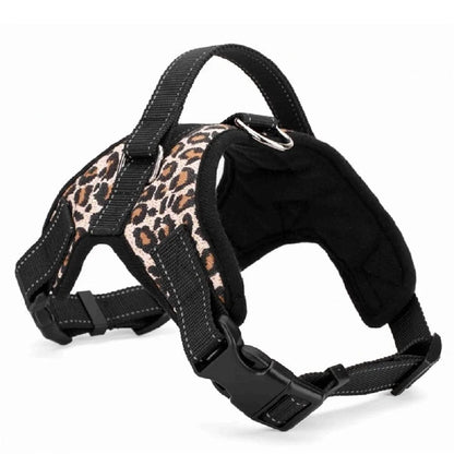  Dog Harness Collar. Leopard design closeup